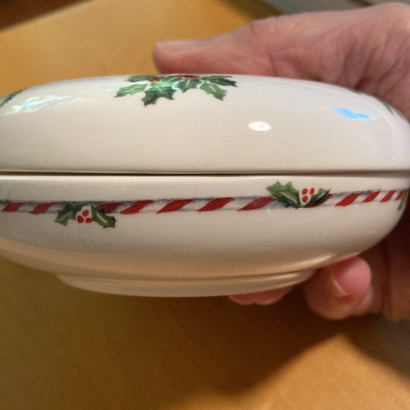 Gien France Joyeux Noel trinket dish - Picture 3 of 4